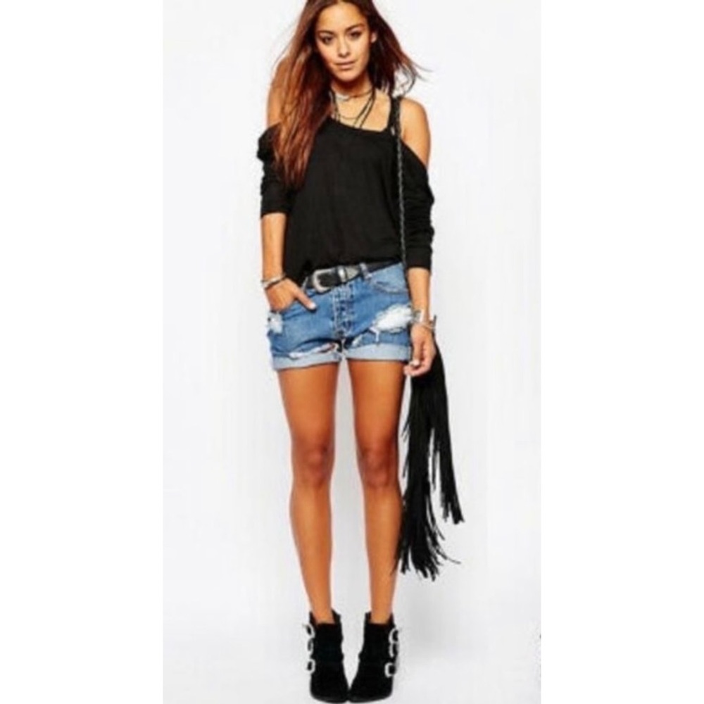 One x One Teaspoon Chargers Shorts Button Fly Distressed Destroyed Cut off Sz 26